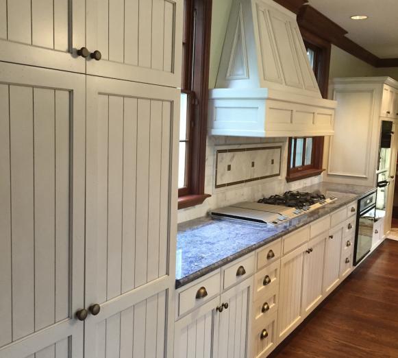 How To Paint Cabinets Look Antique, Paint Kitchen Cabinets Antique Look